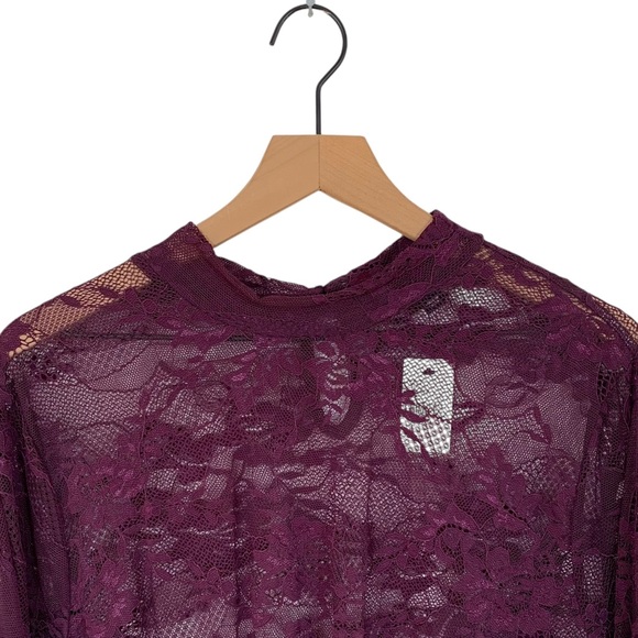 Lane Bryant Burgundy Lace Overlay Top - Picture 4 of 9